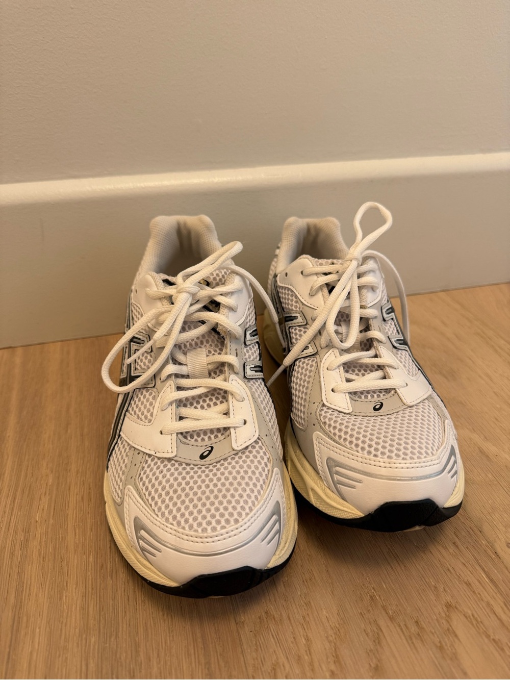 ASICS GEL 1130 MENS US 9